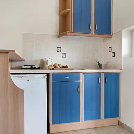 Sandy Maria 401 Закинтос